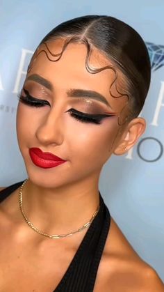 #latin #latinlook #ballroom #ballroomlook #makeup #makeuplook #glam #glamlookq Ballroom Hair Tutorial, Latin Dance Hairstyles Competition, Ballroom Hair Competition, Latin Dance Hairstyles