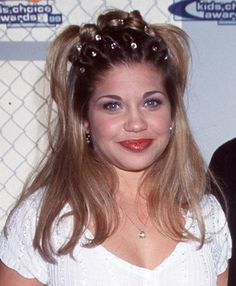 90s Hairstyles Short, 90's Hairstyles, Hairstyles For Long Hair Easy, 90s Haircuts, Danielle Fishel, Hair Clips 90s, 90’s Hairstyles, Teenage Hairstyles, Short Hair Images