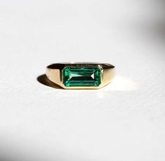 Men Wedding Rings Emerald, Signet Engagement Ring Men, Signet Ring Engagement, Signet Engagement Ring, Emerald Cut Ring Set, Emerald Ring For Men, Emerald Signet Ring, Signet Engagement Rings, Mens Emerald Rings