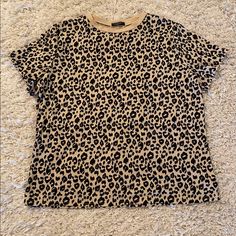 Beige & Black Animal Print Tee Xxl Brand Is Blooming Jelly Nwot Leopard Print Graphic Crew Neck Top, Summer Cotton Leopard Print Tops, Relaxed Fit Leopard Print Top For Summer, Casual Short Sleeve Leopard Print Top, Casual Leopard Print Top With Relaxed Fit, Cotton Leopard Print T-shirt For Summer, Leopard Print Relaxed Fit T-shirt With Crew Neck, Spring Leopard Print Relaxed Fit Top, Leopard Print Relaxed Fit Top For Spring