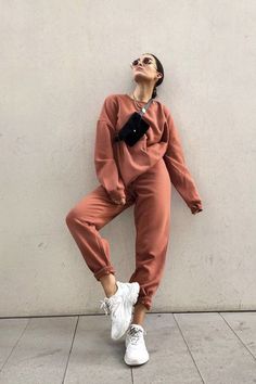 Mode Editorials, Sweatshirt Set, Cute Comfy Outfits, Winter Fits, Sporty Outfits, Trend Fashion, Cool Street Fashion, Mode Inspiration