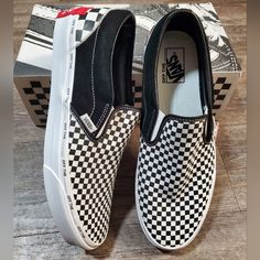 Brand New Condition. Comes With A Box. Urban White Slip-on Skate Shoes, White Slip-on Skate Shoes For Skateboarding, Vans Black And White, Sport Shoes Women, Vans Black, Vans Classic, Crazy Shoes, Mens Vans, Sports Shoes