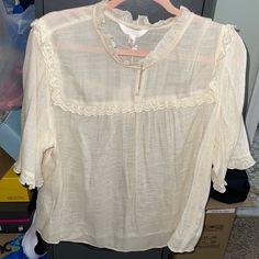 Lc Lauren Conrad Nwt Cream Silk Playful Paisley Blouse Size Xxl Gorgeous!!! Cream Blouse With Lace Trim, Cream Lace Trim Blouse, Beige Lace Trim Short Sleeve Blouse, Cream Cotton Blouse With Lace Top, Casual Cream Lace Top Blouse, Casual Cream Blouse With Lace Top, Casual Cream Lace Blouse, Cream Silk, Lc Lauren Conrad