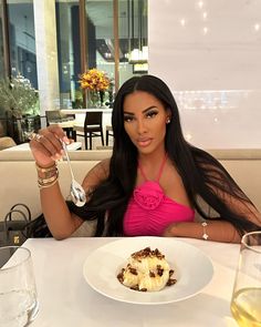 Classy Girl, Feminine Women, B Fashion, Luxury Lifestyle Dreams, Holiday Looks