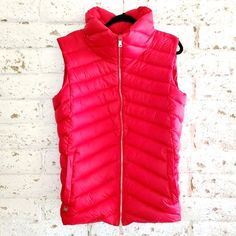 Lauren Ralph Lauren Womens Red Down Puffer Vest Lightweight Casual Hiking Camping Sz L In Excellent New Without Tags Condition! Super Well Made! No Noticeable Flaws It Could Be A Unisex Fit! (See Pics As Part Of My Description & For Sizing Dimensions) *Red Down Vest *Womens Hiking Vest *Womens Red Down Casual Vest *Mens Red Puffer Vest *Outdoor Camping Vest *Womens Bright Red Down Puffer Coat *Womens Casual Quilted Jacket Camping Vest, Hiking Vest, Mens Vest Casual, Womens Hiking, Red Puffer Vest, Red Puffer, Vest Womens, Down Puffer Coat, Casual Vest