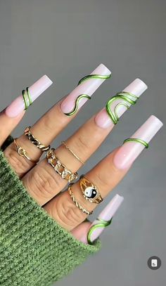 Nail Art Chrome, Unique Acrylic Nails, Square Acrylic Nails, Luxury Nails, Coffin Nails Designs, Fire Nails, Pretty Acrylic Nails