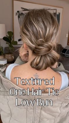 Natalie Palmer | Want something a little different from just your typical front poof? Try this instead💋 Like and Comment🫶🏼 Follow for more tips, tricks,... | Instagram Best Hair Ties, Messy Buns, Long Hair Updo, Flower Girl Hairstyles, Hair Tutorials Easy