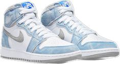 Urban White Mid-top Custom Sneakers, White High-top Sneakers With Speckled Midsole, White Urban Mid-top Custom Sneakers, White High-top Sneakers For Streetwear, Urban White High-top Sneakers With Laces, Jordan 1 High Og, Air Jordan 1 High, Kids Jordans, Jordan 1 High