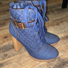 New Never Worn Size 7 Women Very Beautiful Shoes I Can No Longer Wear Heels Nice Smoke/ Pet Free Clean Home Jeans And Boots, Beautiful Shoes, Blue Jeans, Bootie Boots, Me Too Shoes, Ankle Boots, Womens Sizes, Women Shoes, Boots