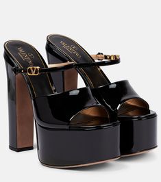 Cute Platform Heels, Valentino Platform Heels, Platform Heel Outfit, Valentino Heels, Platform Mules, Black Platform Heels, Dr Shoes, Fancy Shoes, Leather Mules