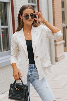 Oatmeal Striped Linen Blazer - Magnolia Boutique Bright Colors Fashion, Basic Bodysuit, Casual White Dress, Power Dressing, Influencers Fashion, Online Fashion Boutique, Womens Blazers, Linen Blazer, Shop Maxi Dresses