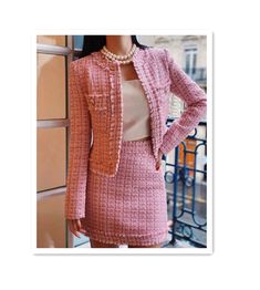 Women's Luxury Bespoke Hand Made Custom Made Tweed Blazer - Etsy Graduation Suits For Women, Tweed Jacket And Skirt, Chanel Rose, Homecoming Suits, Tweed Outfit, Tweed Set, Chanel Suit, Custom Made Suits, Womens Suits