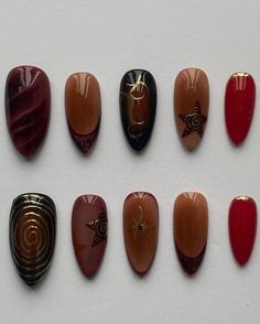 Autumn set !! Loving the browns and reds in this set with gold chrome 🌟🥀 #nails #shapedbyamy #autumn #autumnnails #pressonnails #gelx #goldchrome #nailsnailsnails #nailart Fall Nails Maximalist, Thanksgiving Nails Fall Colors, Nail Inspo Earthy, Fall Plaid Nail Art, Brown And Red Nails Design, Small Fall Nails, Creative Fall Nails, Alt Fall Nails, Dark Red Nail Inspo Design