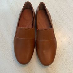 Brown Loafers, Never Worn. Gentle Soul By Kenneth Cole Brown Round Toe Loafers For Everyday, Brown Everyday Loafers With Round Toe, Everyday Slip-on Moccasins With Round Toe, Slip-on Round Toe Moccasins For Everyday Wear, Everyday Brown Slip-ons With Flat Heel, Everyday Brown Slip-on Moccasins, Brown Moccasins For Everyday Spring Wear, Everyday Round Toe Loafers For Spring, Everyday Leather Moccasins