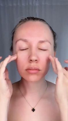 182 likes, 3 comments - oildivine on April 4, 2022: "If you’ve ever treated yourself to a facial, you’d be familiar with the remarkable natural skin glow that follows. What if we told yo..." Face Massage Benefits, Natural Skin Glow, Cold Heart, Face Tips, Facial Yoga, Dermatological Skin Care, Blemish Remover, Sinus Infection, Skin Glow