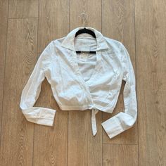 Kookai Cropped, Tie Long-Sleeve Top Fitted Long Sleeve Tops For Brunch, Fitted Shirt For Fall Brunch, Fitted Tops With 3/4 Sleeves For Day Out, Fitted White Shirt For Brunch, Fitted Shirt For Spring Brunch, Fitted 3/4 Sleeve Top For Brunch, Long Sleeve Tops, Sleeve Top, Color White