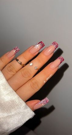 Glitter French Tip, Glitter French Nails, 2022 Nails, French Tip Nail Designs, Christmas Gel Nails, Her Nails, Christmas Nails Acrylic, Long Acrylic, Tip Nails