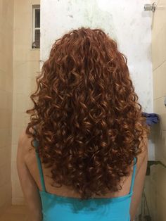 Curly Red Hair, Long Curly Haircuts, Natural Curly Hair Cuts, Highlights Curly Hair, Layered Curly Hair, Brown Curly Hair, Curly Hair Photos, Colored Curly Hair, Medium Curly Hair Styles