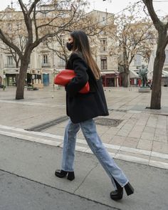 Oversize Blazer Outfit, Platform Heels Outfit, Platform Boots Outfit, Oversized Blazers, Winter Mode Outfits, Fall Boots Outfit, Winter Boots Outfits, Heels Outfits, Looks Street Style