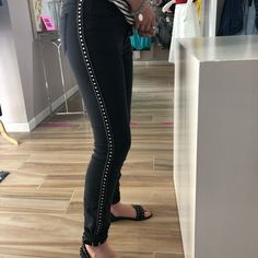 Stretchy Skinny Pants. With Delicate Studs On The Sides. Black Ankle-length Jeans For Spring, Edgy Tapered Leg Spring Bottoms, Black Mid-rise Pants For Spring, Edgy Spring Tapered Leg Bottoms, Spring Edgy Tapered Leg Bottoms, Edgy Mid-rise Pants For Spring, Edgy Mid-rise Bottoms For Spring, Studded Pants, Pants Color