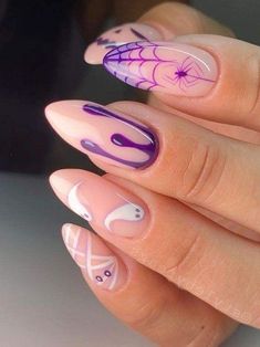 Almond Acrylic Nails Designs, Sophisticated Nails, October Nails, Almond Acrylic Nails, Halloween Nail Art, Luxury Nails