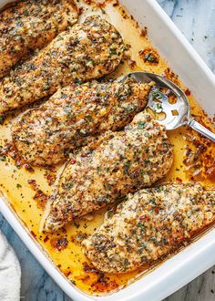 Garlic Parmesan Chicken Bake Recipe – Baked Chicken Breast Recipe — Eatwell101 Parmesan Chicken Bake, Baked Garlic Parmesan Chicken, Chicken Parmesan Recipe Baked, Chicken Bake, Parmesan Chicken