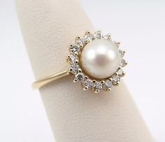 Pearl Rings In Gold For Women, Big Pearl Ring, Pearl Engagement Rings, Pearl Ring Design, Pearl Rings Vintage, Pearl Rings, Gold Pearl Ring