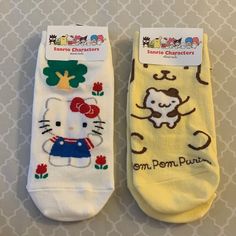 Nwt 2 Sanrio Ankle Socks Hello Kitty Pom Pom Fun Yellow Cotton Socks, Cute Cotton Socks, Hello Kitty Pom Pom, Sanrio Merch, Angel Collectibles, Sanrio Pochacco, Halloween 20, Hello Kitty Halloween, Japan Trip