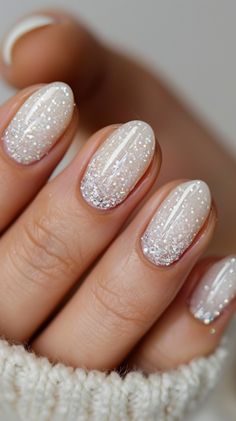 Gorgeous Nails Stunning Nails, November Nails, Formal Nails, Nail Art Trends, Nails Trends, Glamorous Look, Trends For 2024, Latest Nail Art, Glam Look