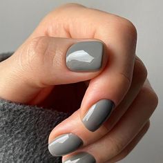 #greylilac #fyp #parati #nailart #nail #nails #nailartist #naildesign #nailsofinstagram #gelpolishnails #gelcolor #gelpolish #ecofriendly #lovenails #vegan #crueltyfree #argentina🇦🇷 #autumn #colorgel Autumn Pastel Nails, Gray Nails Short, Oasis Concert, Short Rounded Acrylic Nails, Grey Gel Nails, Rounded Acrylic Nails, Nail Shades, Opi Gel Nails, Grey Nail Designs