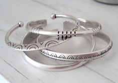 This Bangles item by TinaJewelryEs has 1745 favorites from Etsy shoppers. Ships from Spain. Listed on Jul 15, 2023 Silver Bracelet For Women, Solid Silver Bracelets, Multiple Bracelets, Silver Bracelets For Women, Open Cuff Bracelet, Coin Bracelet, Silver Chain Bracelet, Moon Jewelry, Silver Cuff Bracelet