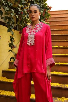 Buy Pink Chiffon Embroidery Crystal Tassel Jhilmil Kaftan And Palazzo Set For Women by Ajiesh Oberoi Online at Aza Fashions. Pink Zari Work Kaftan For Party, Elegant Pink Kaftan For Diwali, Traditional Pink Kaftan For Party, Traditional Pink Georgette Kaftan, Bollywood Style Embellished Pink Palazzo Set, Embellished Pink Palazzo Set For Diwali, Pink Embellished Palazzo Set For Diwali, Pink Bollywood Style Embellished Palazzo Set, Festive Hand Embellished Kaftan With Traditional Drape