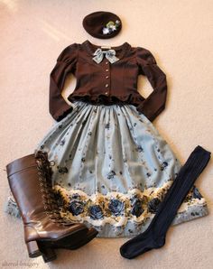 Lolita: Classic Colours: Brown, Sax, Black Blue And Brown Outfit, Cottagecore Style, Blue And Brown, 가을 패션