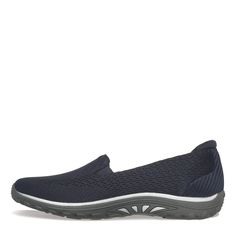 PRICES MAY VARY. Skechers Air-Cooled Memory foam cushioned insole Relaxed Fit designed for roomy comfortable fit Crafted with 100% vegan materials Flexible traction outsole Machine Washable