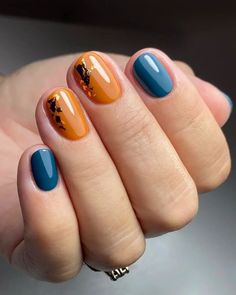 17 Ideas for Blue Fall Nails for 2024: A Chic Transition into Autumn Fall Teal Nails, Orange And Teal Nails, Teal Fall Nails, Nashville Nails, Blue Fall Nails, Teal Nail Art, Fall Toe Nails, Toenail Designs, Orange Nail Designs