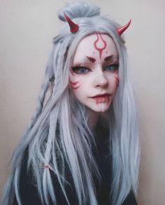 Oni Makeup, Kitsune Makeup, Simple Cosplay Ideas, Anime Makeup, Face Art Makeup, Cool Makeup Looks, Crazy Makeup, Halloween Make Up, Body Makeup