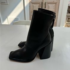 Alias Mae Leather Boots. Brand New Out Of Box, Never Worn. Absolutely Gorgeous. Size 37. Alias Mae, Square Toe Heels, Shoes Heels Boots, Shoes Women Heels, Leather Boots, Heeled Boots, Shoes Heels, Black Leather, Size 6