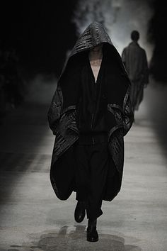 Damir Doma, Cyberpunk Fashion, Futuristic Fashion, Future Fashion, Mode Inspo, Fantasy Clothing, Fantasy Fashion, Dark Fashion, Inspiration Mode