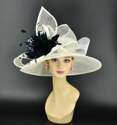 ✿*.Key Features.*✿ This is a wide-brim hat featuring a matching sinamay bow and crin bow, elegantly adorned with a feather flower accent, very beautiful. Great for Kentucky derby, weddings, church, Easter, Royal Ascot, horse races, cocktails, tea party, or any hat wearing occasion. Hat base size: From front to back: 17.75" (45cm) From left to right: 19" (48cm) Wide brim Appr: 5.12~6.5" Head girth: 22.5" (57cm) , adjustable string inside to make smaller to fit your head. If you want other colors in this style, just search the same item code in my store, you will find them. ✿*.Tip.*✿ ❣️If you want a customized piece, please follow the instructions below: 🔹Present style of hat or fascinator you would like from the store, with additional photos of your outfit and any other details you'd like White Flat Brim Hats For Formal Occasions, Cream Curved Brim Costume Hat For Evening, White Boater Hat For Kentucky Derby With Flat Brim, White Flat Brim Hat For Kentucky Derby, Evening Cream Costume Hat With Curved Brim, White Wide Brim Boater Hat For Kentucky Derby, Formal White Boater Hat With Flat Brim, Formal White Sun Hat With Short Brim, Chic White Adjustable Top Hat