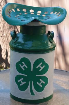 Painted Milk Cans, Milk Can Decor, Large Outdoor Umbrella, Old Milk Cans, Art Fundraiser, Vintage Milk Can, Tractor Seats, Milk Crates, Clutter Organization