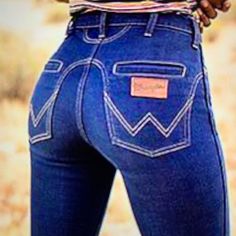 Wrangler Jeans ... Help Me Out Ladies I Can’t Find These . Wrangler Flare Jeans, Wrangler Jeans Women's, Cowgirl Outfit, Cowgirl Outfits, Wrangler Jeans, Girls Jeans, Help Me, Jeans And Boots, Women Jeans