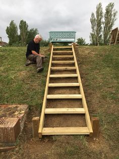 Backyard Hill Landscaping, Sloped Backyard Landscaping, Landscape Stairs, Landscaping On A Hill, Florida Landscaping, Landscaping Florida, Sloped Yard, Sloped Backyard, Garden Stairs