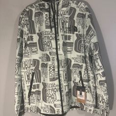 The North Face Hoddie Is Beautiful. Picture Of The Care Label Included ( This Fabric Is Fully Waterproof, Wind Proof And Breathable Name Writing, Black North Face, Beautiful Picture, The North Face Jackets, North Face Jackets, North Face Jacket, Care Label, North Face, The North Face