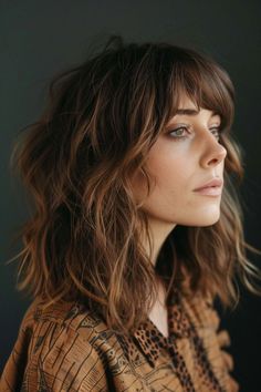 Brunette And Auburn Balayage, Shag Balayage Brunette, Brunette Shag With Highlights, Auburn Shag Haircut, Boho Shag Haircut, Fun Highlights For Brunettes, Brunette Shag Haircut, Multi Dimensional Brunette, Shag With Highlights