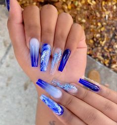 Nails Blue Design Royal, Royal Blue Bandana Nails, Royal Blue And Light Blue Nails, Royal Blue And Silver Nail Designs, Snack Nails, Royal Blue Nails For Prom, Royal Blue And White Nails, Blue White And Silver Nails, Blue And White Nail Art