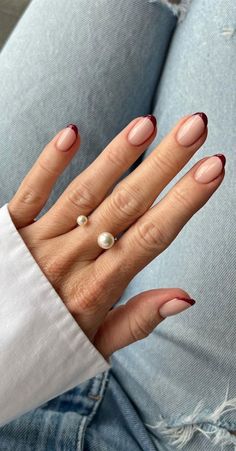 Autumn french manicure with cherry red tips, medium nails | Fall Nails, Autumn nails, Fall Nail Art Trends, Fall Nail Ideas Red Tip Nails, Nail Art Noel, Brown French, Fall Gel Nails, Tip Nails