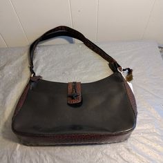 7 1/2"H, 11 1/2"W, 3 1/4"D. 12" Strap Drop. This Looks Black And Brown. The Brown Is Embossed. This Is Pre Owned And Looks Very Lightly Used. There Is One Scuff On The Black. Inside Is Clean. Sm4435 375 Brahmin Bags, Bags Vintage, Looks Black, Embossed Leather, Emboss, The Black, Black And Brown, Bag Lady, Purse