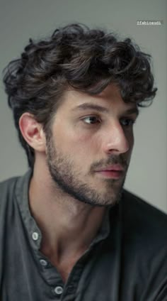 Young Men Haircuts, Mens Hairstyles Curly, Men's Curly Hairstyles, Medium Length Curly Hair, Men Haircut Curly Hair, Wavy Hairstyles Medium