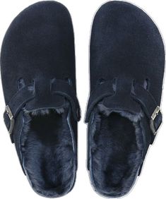 Winter Slip-on Clogs With Leather Footbed, Winter Leather Footbed Slip-on Clogs, Shearling Slip-on Clogs With Removable Insole, Shearling Clogs With Rubber Sole Slip-on, Shearling Slip-on Clogs With Rubber Sole, Casual Shearling Clogs With Round Toe, Winter Clogs With Suede Lining And Round Toe, Winter Suede Lined Round Toe Clogs, Boston Shearling