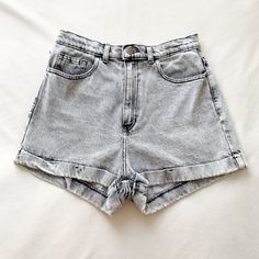 American Apparel Grey Denim Mom Shorts With Cuffed Hems Brand New Without Tags! Never Worn Size 30 Trendy Gray Denim Bottoms, Gray High Waist Denim Bottoms, High Waist Gray Denim Bottoms, Gray High-waisted Denim Bottoms, High Waisted Gray Denim Bottoms, Casual High Rise Gray Bottoms, Trendy Gray Jean Shorts For Spring, Casual Gray Cutoff Bottoms, Trendy Gray Cotton Jean Shorts